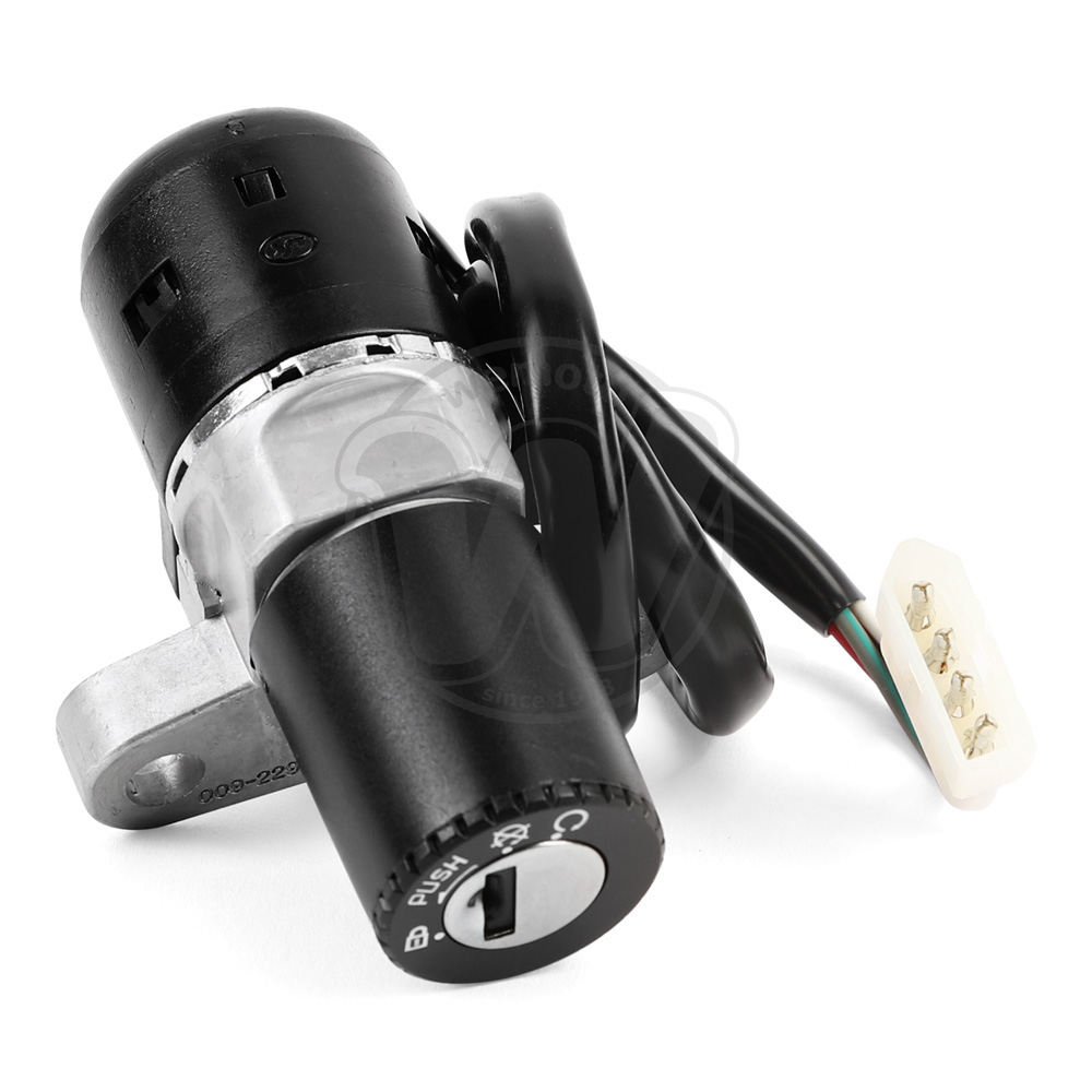 0VX2047_ah8233 two.jpg